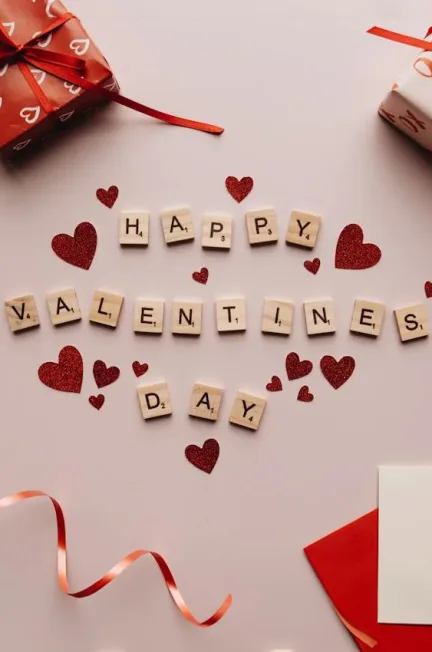 Forget-Chocolates-Roses-Gift-the-Latest