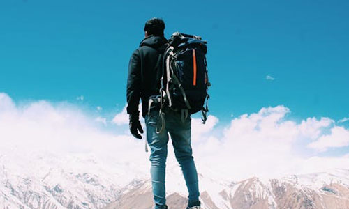 Man-with-travel-bag