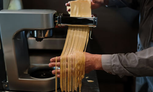 noodles-maker