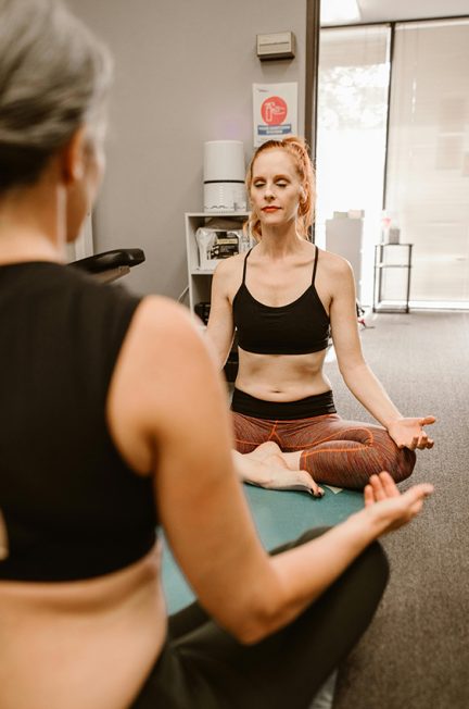 Women-doing-yoga