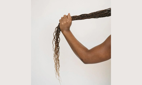 hand-pulling-hair