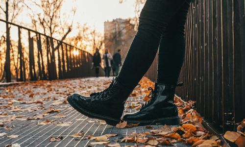 Black-boots